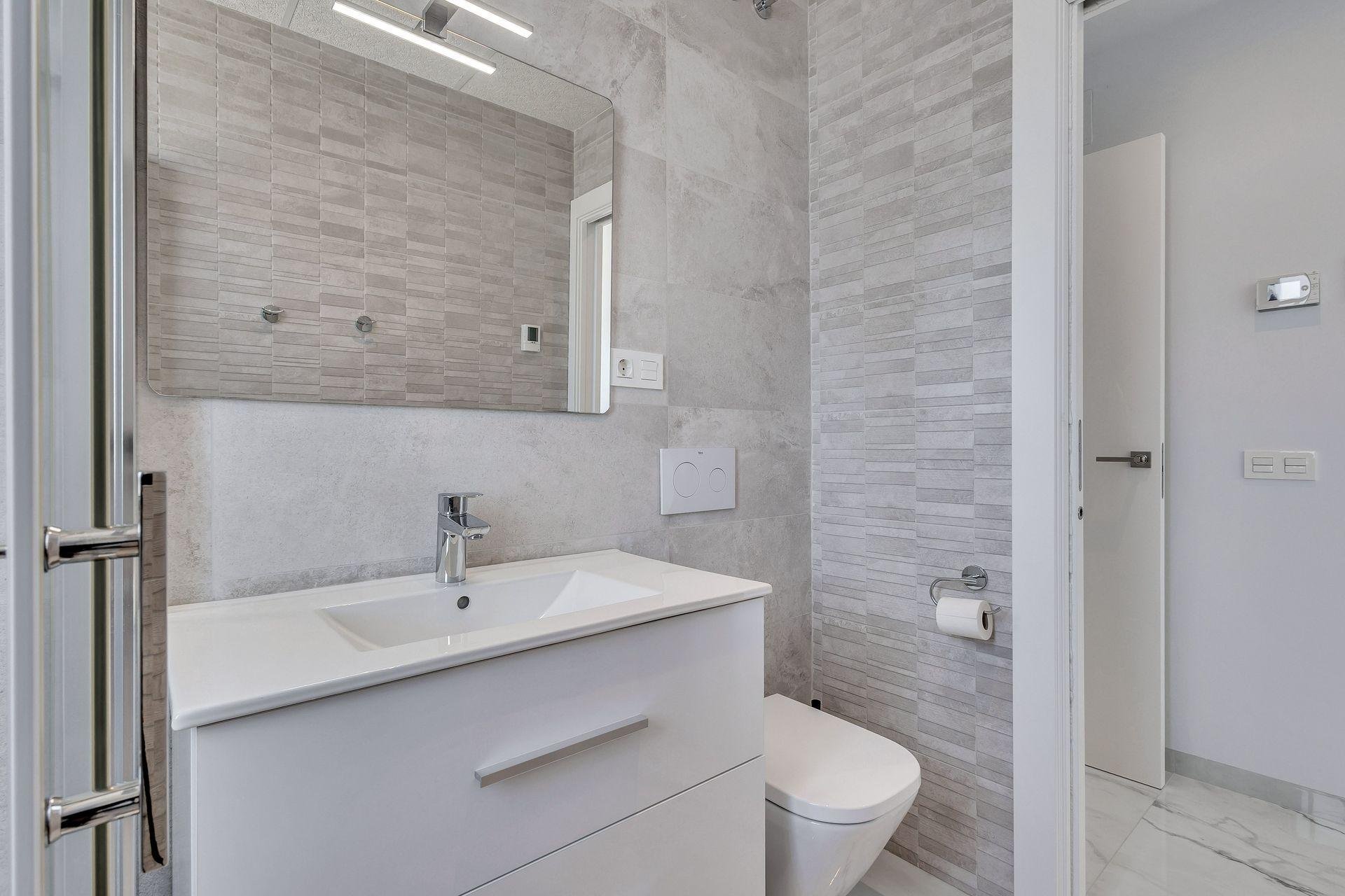 Villa en Torrevieja, Alicante, España 120 m2 No. 195884