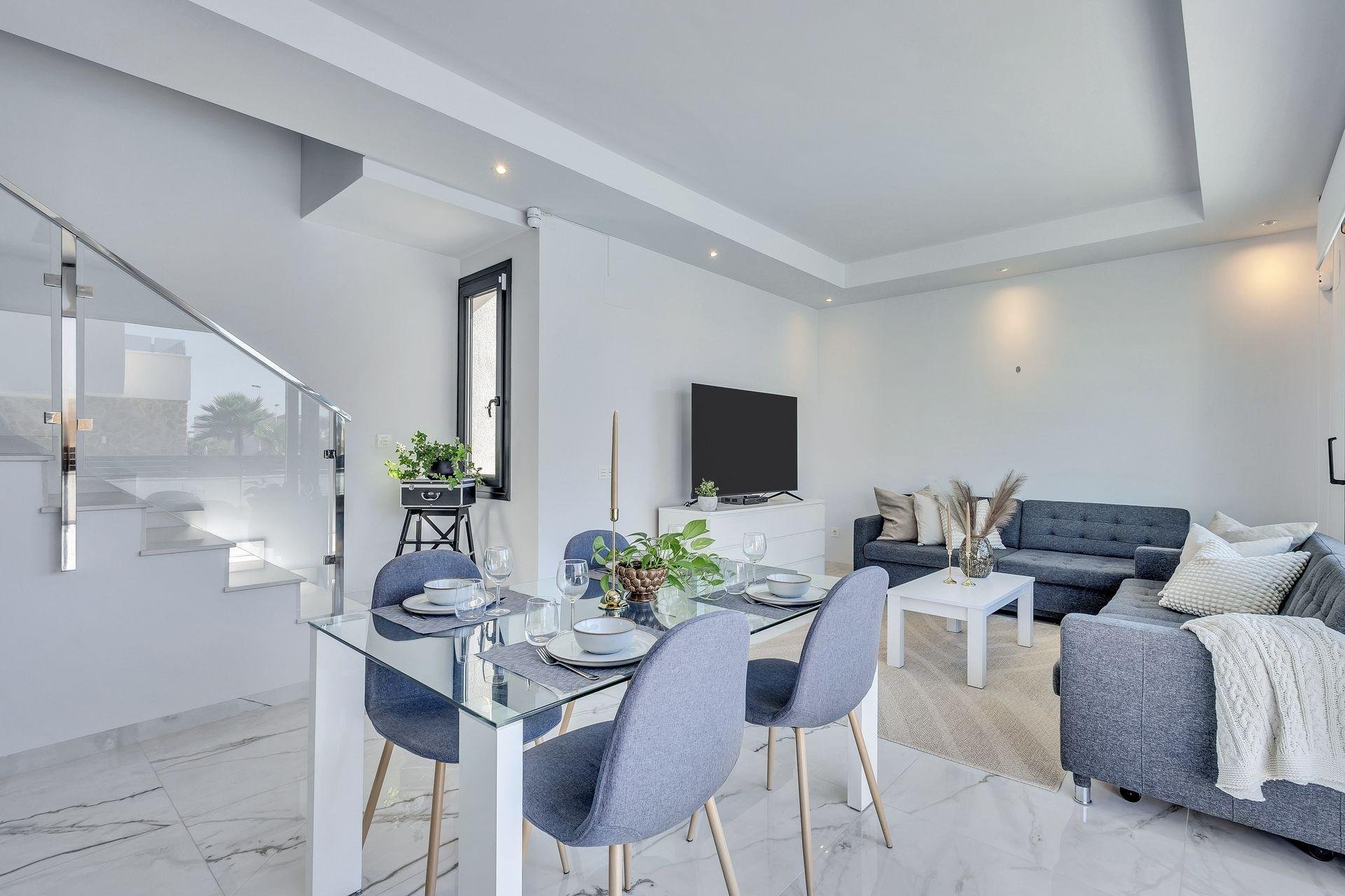 Villa en Torrevieja, Alicante, España 120 m2 No. 195884