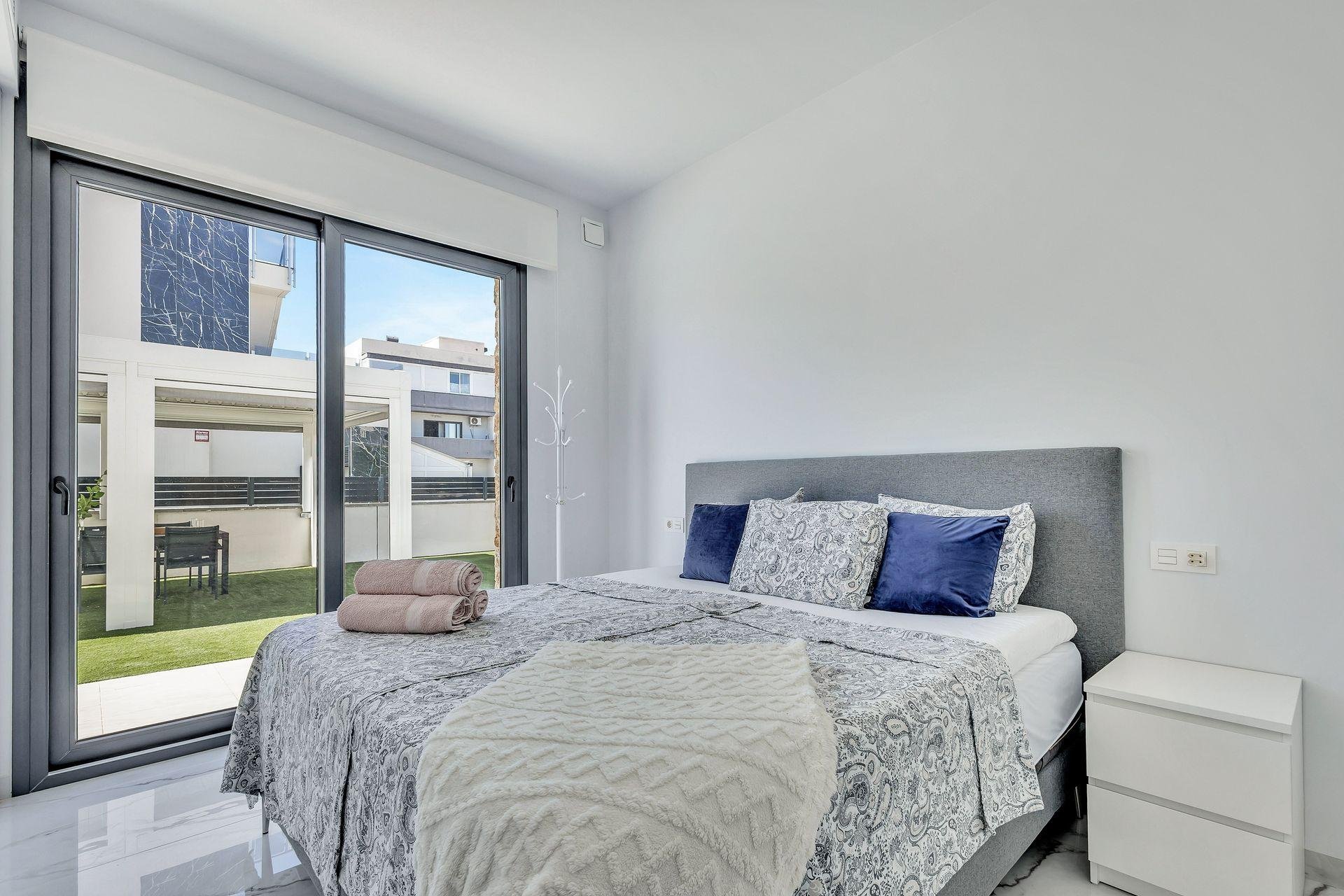Villa en Torrevieja, Alicante, España 120 m2 No. 195884