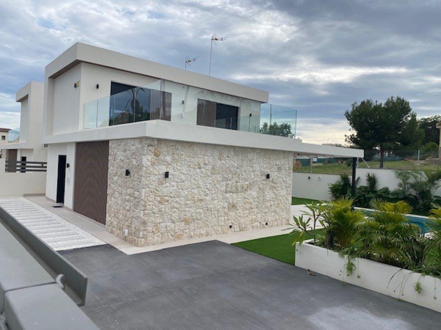 Вилла в Аликанте, Испания 3 спальни, 130м2 №165331