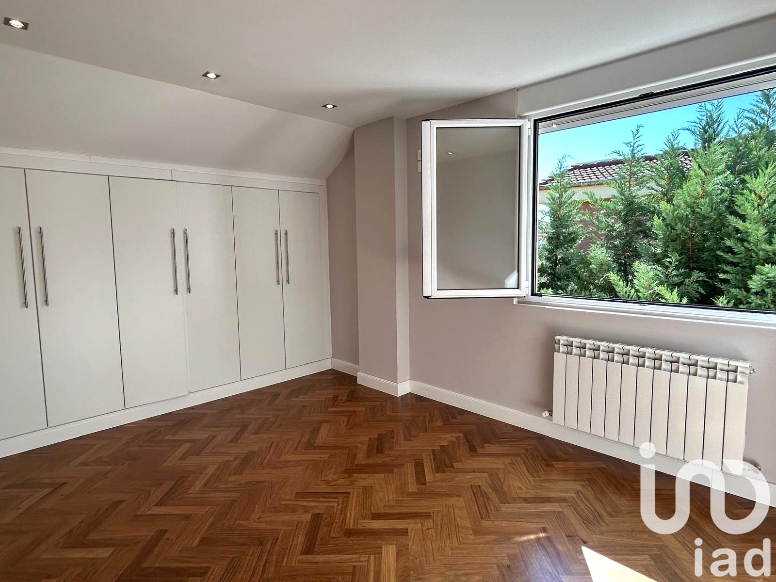Appartamento a Sariegos, Leon, Spagna 4 camere da letto, 261 mq. N° 153019