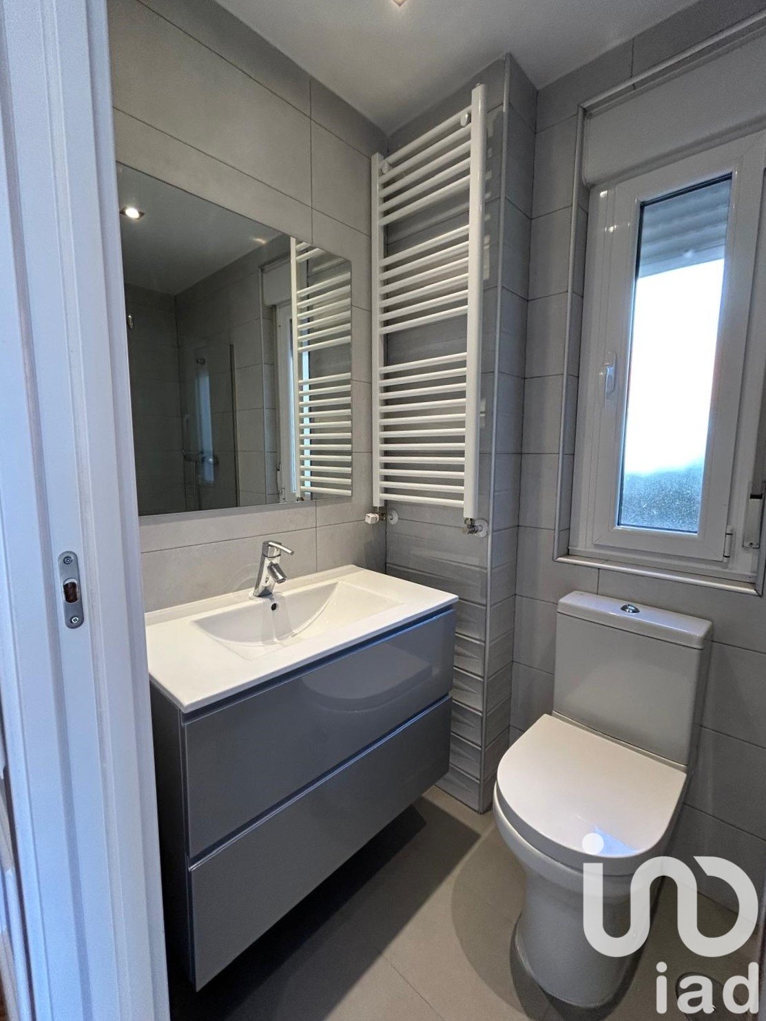 Appartamento a Sariegos, Leon, Spagna 4 camere da letto, 261 mq. N° 153019