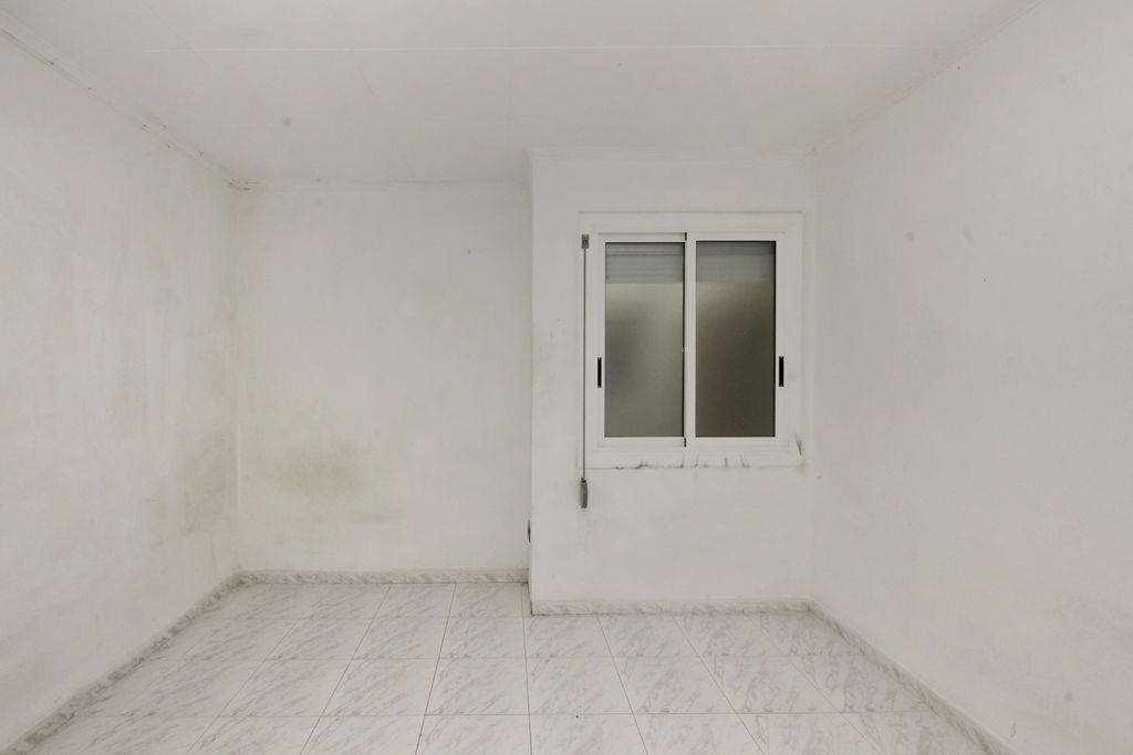 Apartment à Terrassa, Barcelona, Espagne 3 chambres, 84 m2 No. 191373