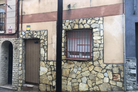 Huoneisto Terrassa, Barcelona, Espanja 4 makuuhuonetta, 146 m2 No. 191367