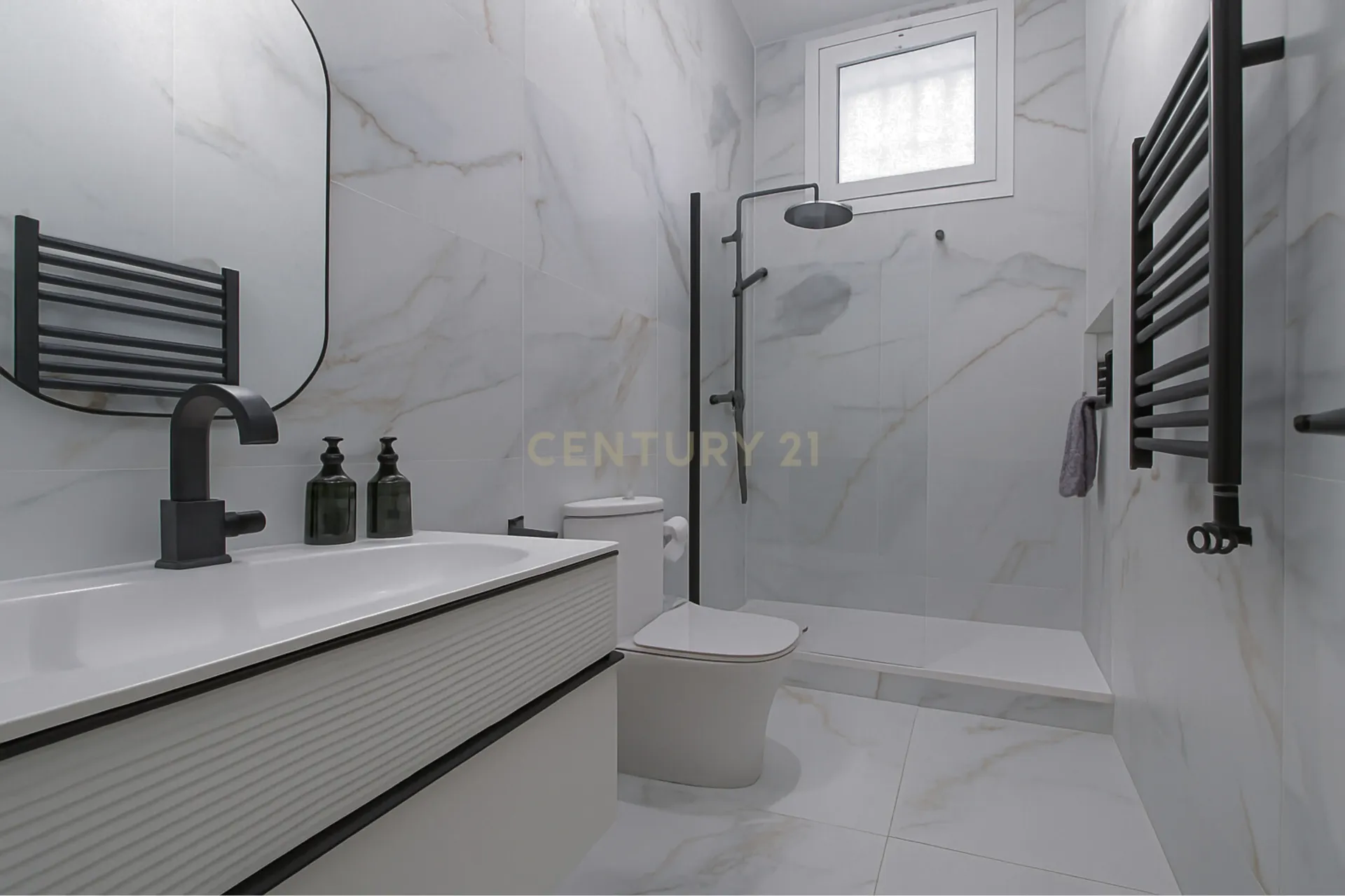 Apartament w Barcelona, Hiszpania 3 sypialnie, 147 mkw. nr 167012
