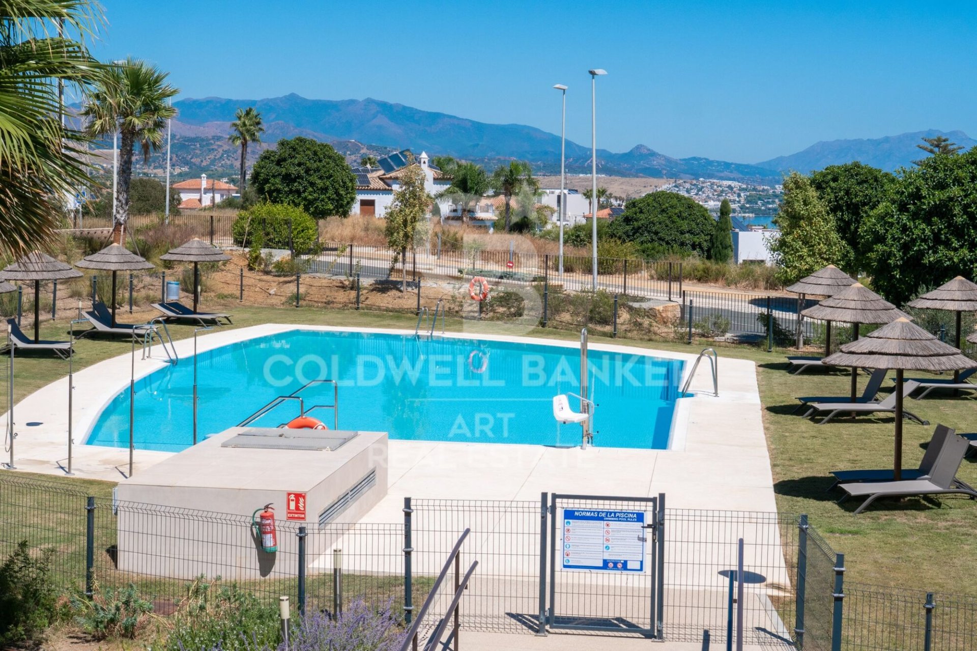 Appartamento a Casares, Malaga, Spagna 2 camere da letto, 134 mq. N° 158138