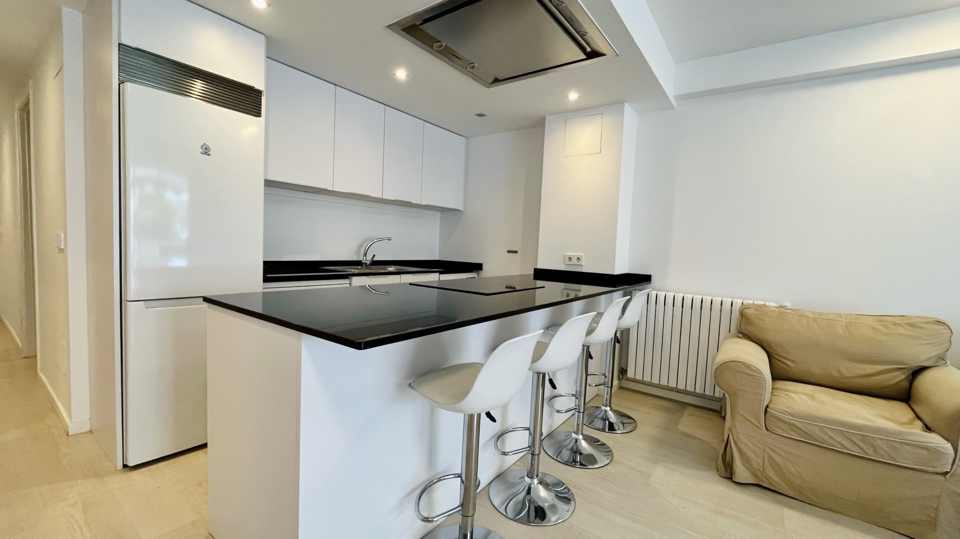 Dzīvoklis Santa Ponsa, Mallorca, Spānijā 2 istabas, 80 m2 Nr. 195942