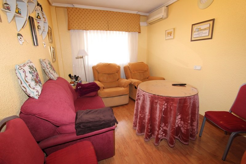 Appartamento a Guardamar del Segura, Alicante, Spagna 4 camere da letto, 110 mq. N° 80239