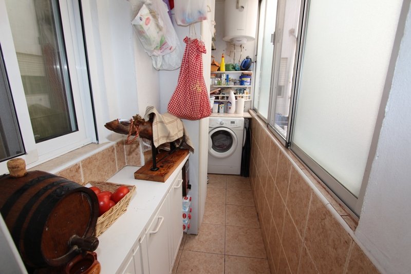 Appartamento a Guardamar del Segura, Alicante, Spagna 4 camere da letto, 110 mq. N° 80239