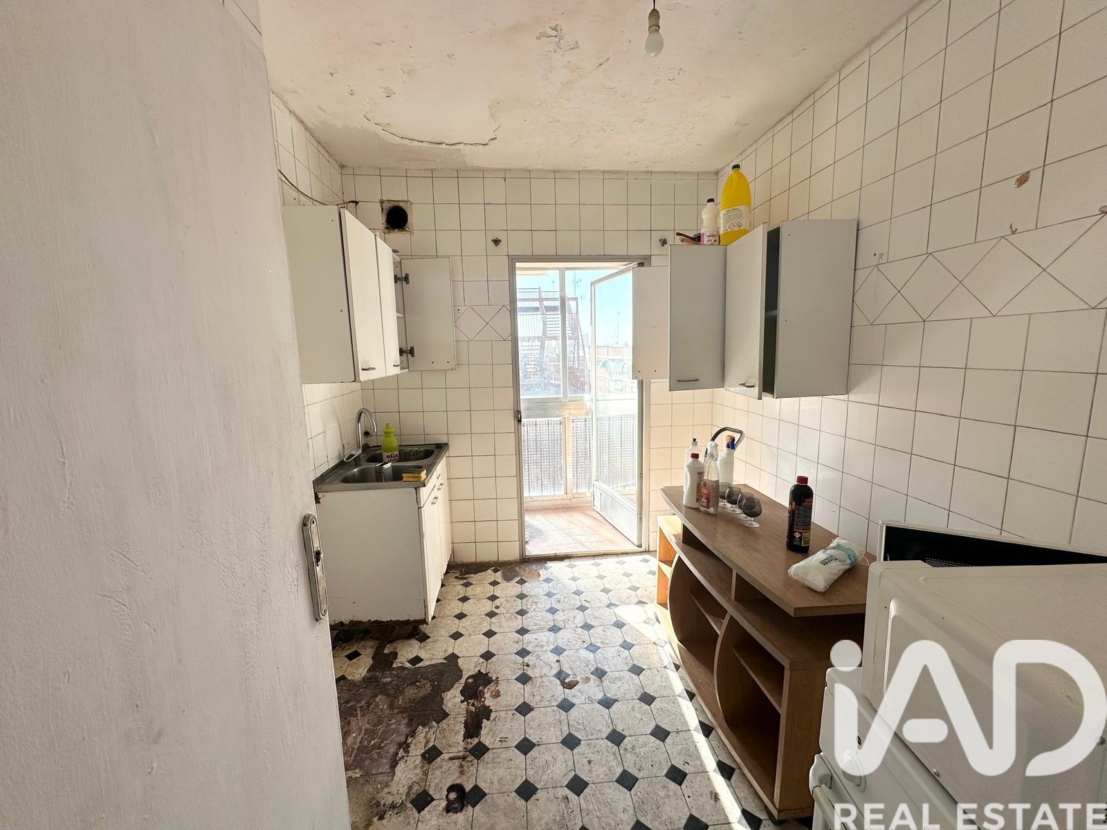 Apartment in Alcorcon, Madrid, Spain 3 bedrooms, 76 sq.m. No. 187936