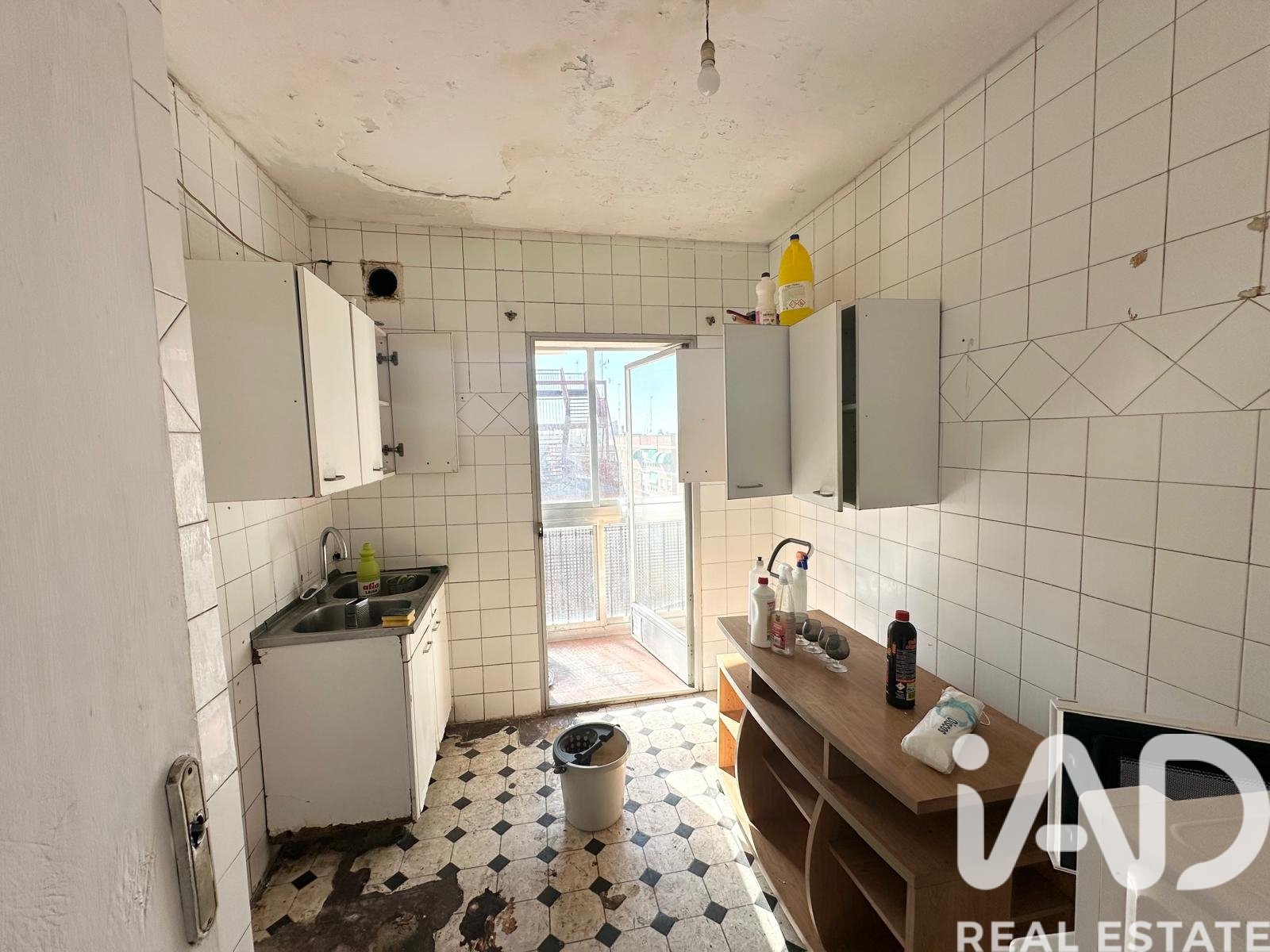 Apartment in Alcorcon, Madrid, Spain 3 bedrooms, 76 sq.m. No. 187936