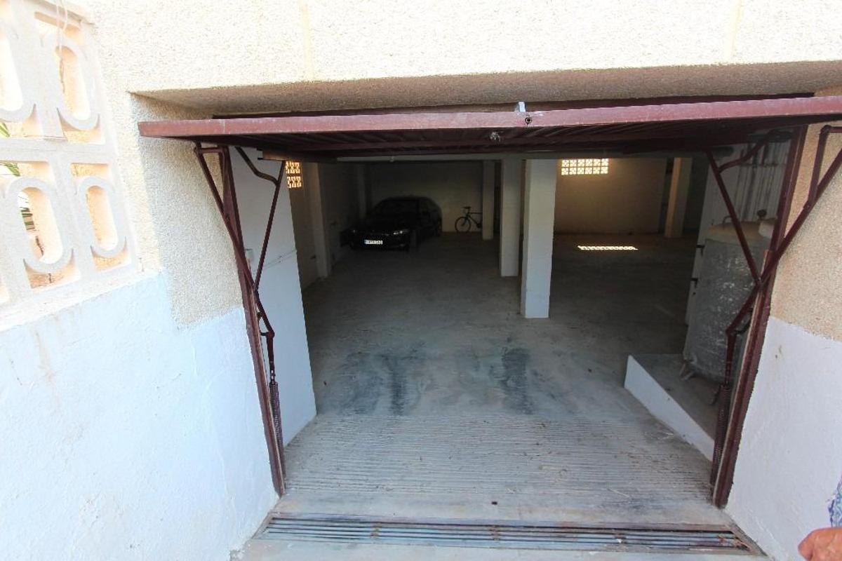 Garage à Guardamar del Segura, Alicante, Espagne 10 m2 No. 183882