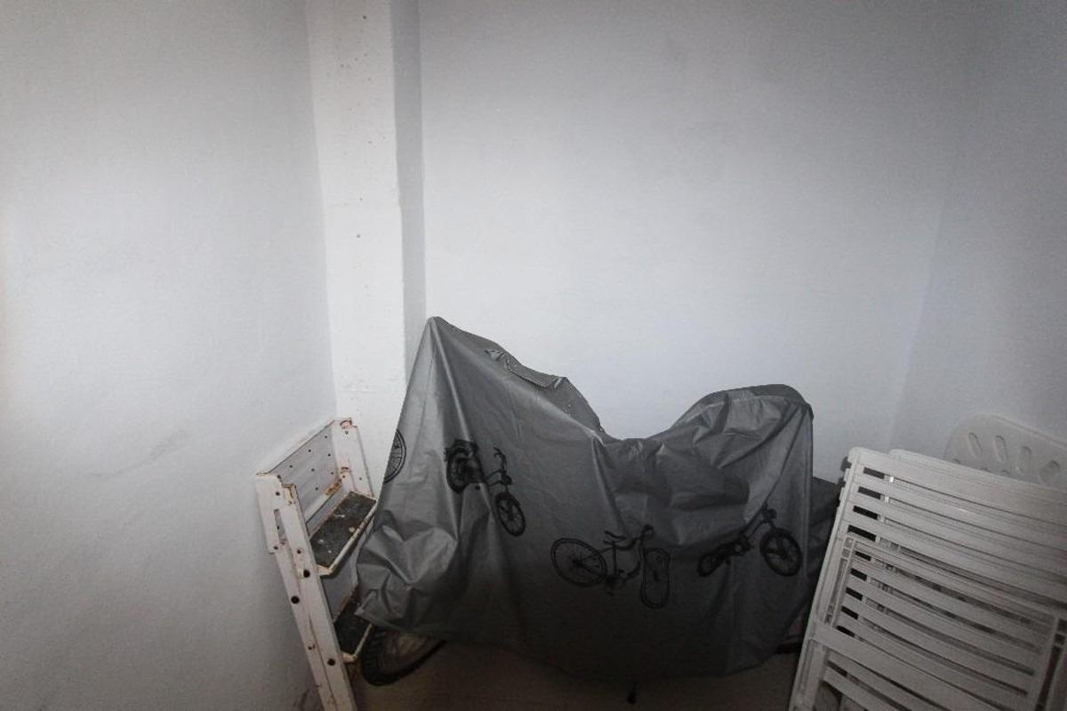 Garage à Guardamar del Segura, Alicante, Espagne 10 m2 No. 183882