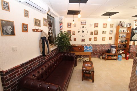 Commercial property à Guardamar del Segura, Alicante, Espagne 60 m2 No. 183879