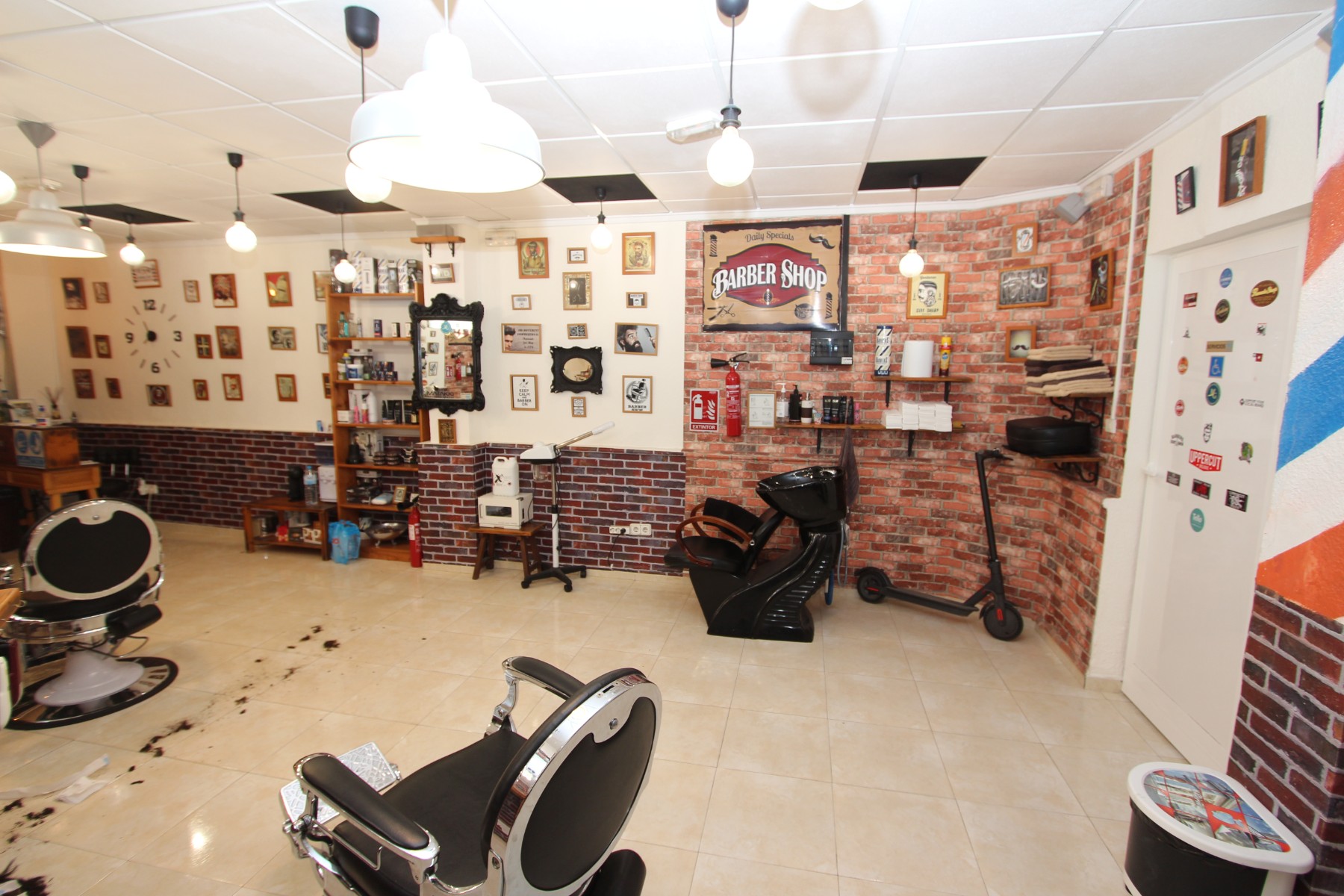 Propiedad comercial en Guardamar del Segura, Alicante, España 60 m2 No. 183879