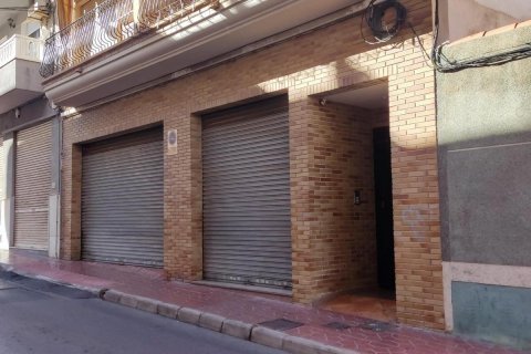 Commercial property in Guardamar del Segura, Alicante, Spain 179 sq.m. No. 183880