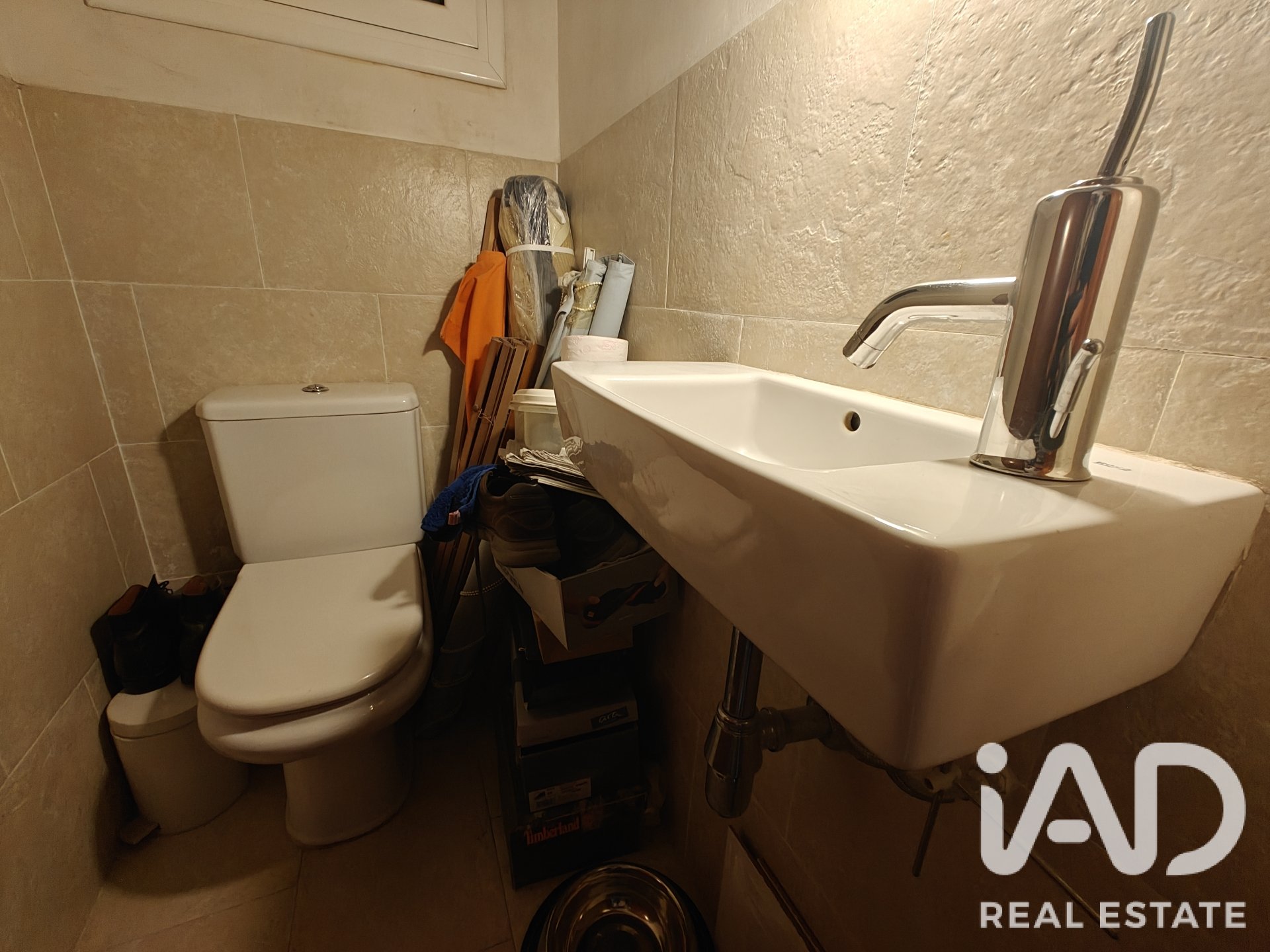 Wohnung in Barcelona, Spanien 4 Schlafzimmer, 93 m2 Nr. 187941