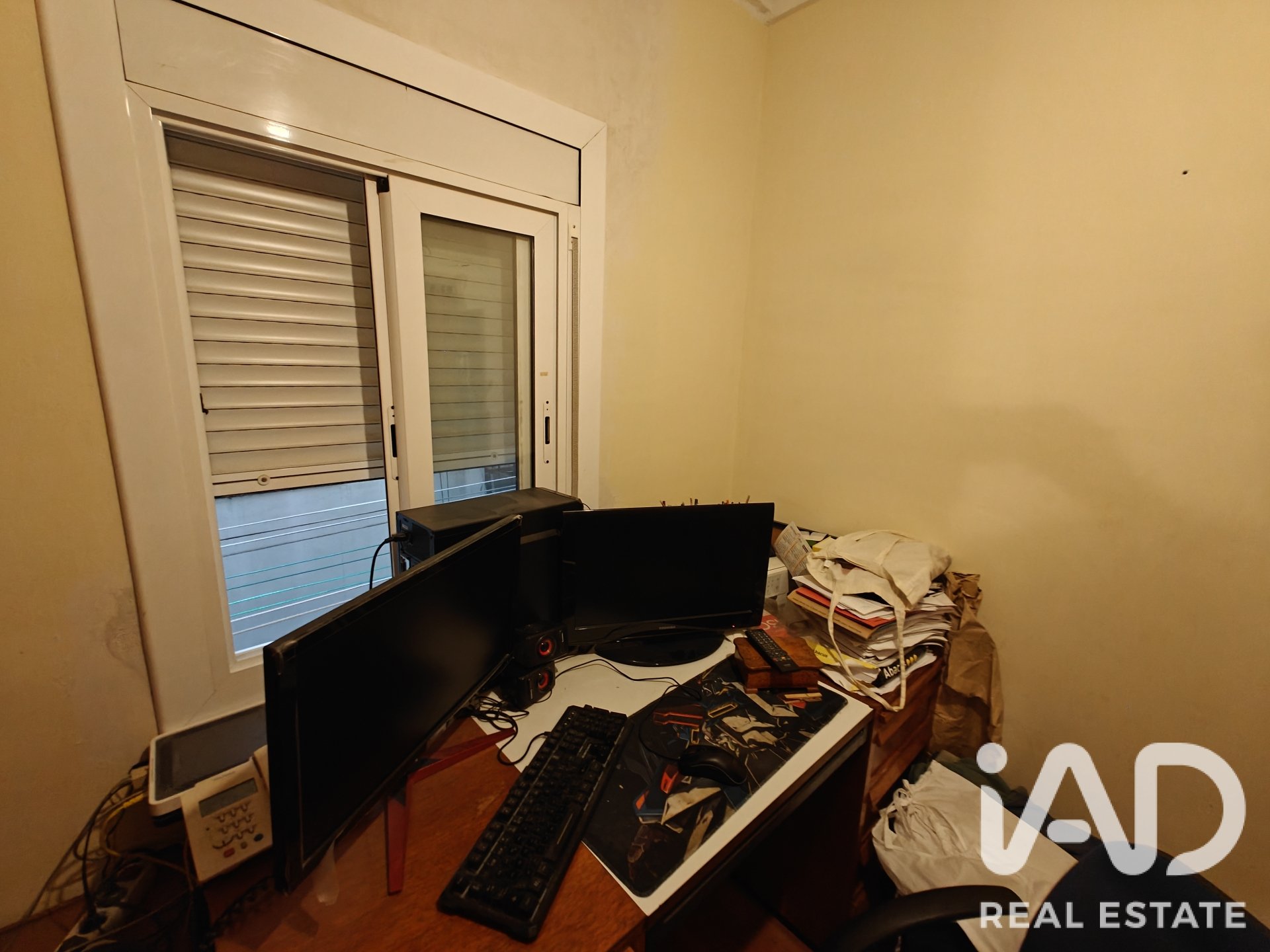 Wohnung in Barcelona, Spanien 4 Schlafzimmer, 93 m2 Nr. 187941