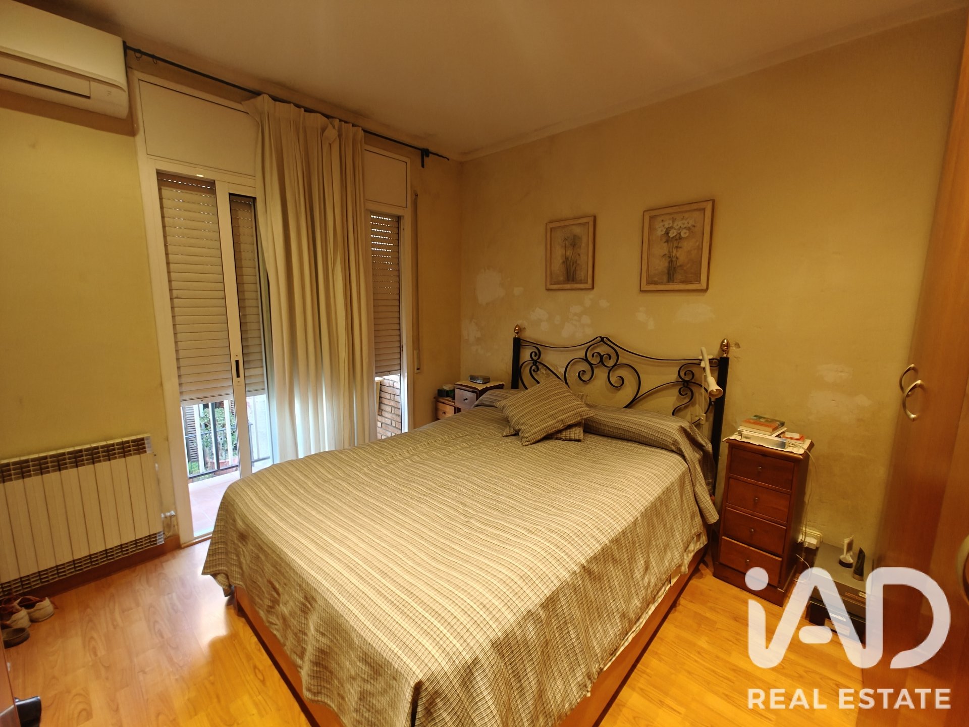 Wohnung in Barcelona, Spanien 4 Schlafzimmer, 93 m2 Nr. 187941