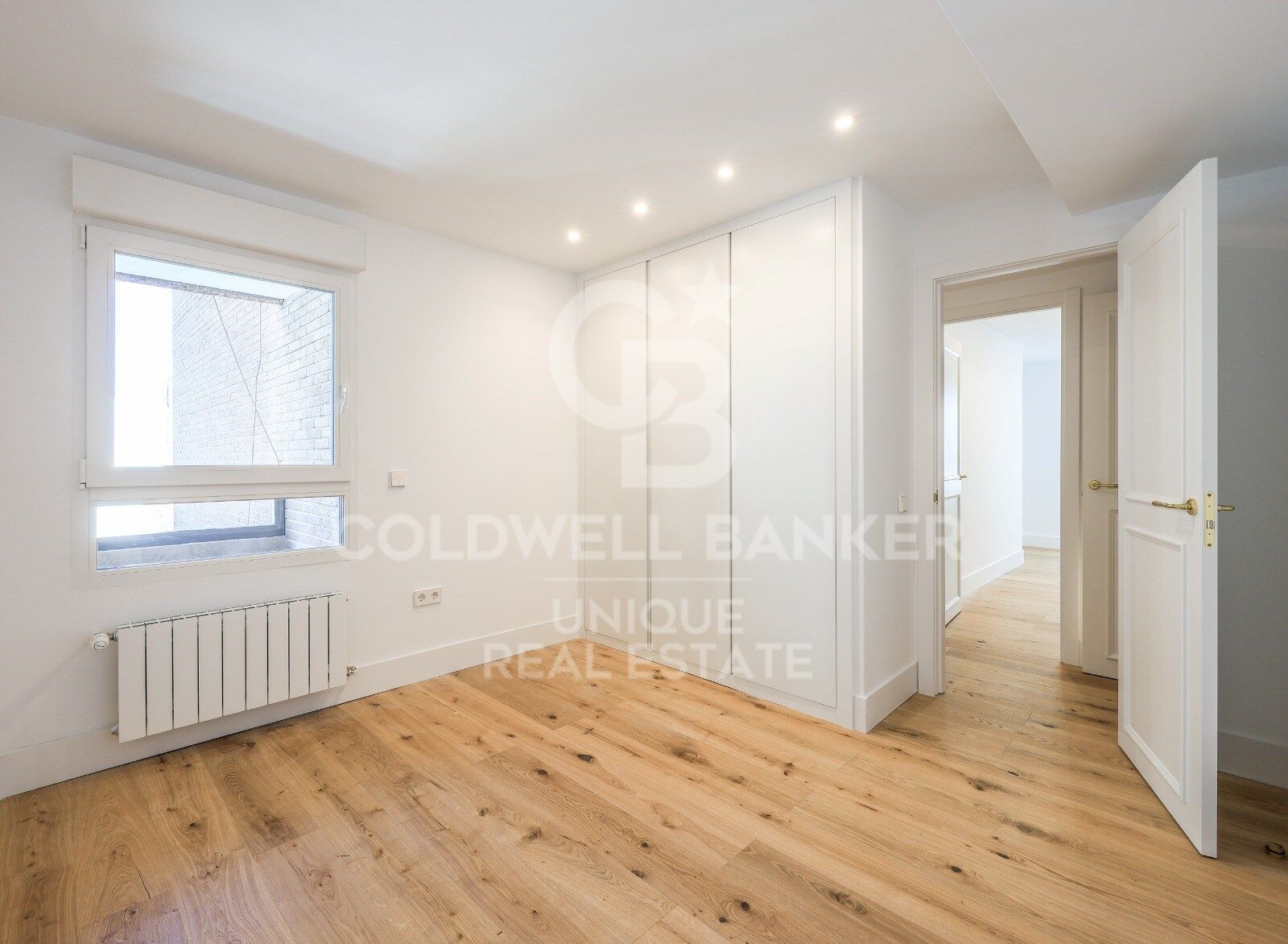 Wohnung in Madrid, Spanien 4 Schlafzimmer, 196 m2 Nr. 178855