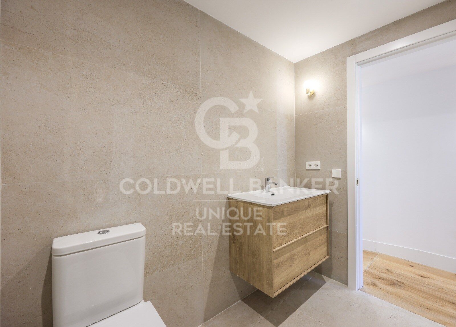 Wohnung in Madrid, Spanien 4 Schlafzimmer, 196 m2 Nr. 178855