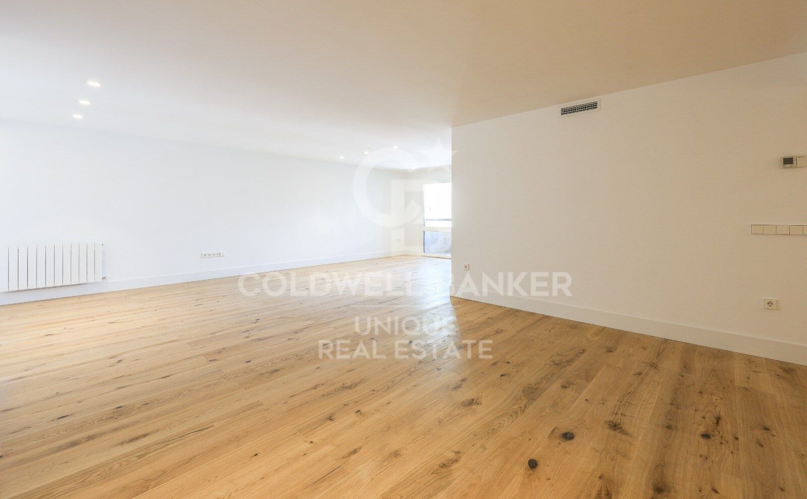 Wohnung in Madrid, Spanien 4 Schlafzimmer, 196 m2 Nr. 178855