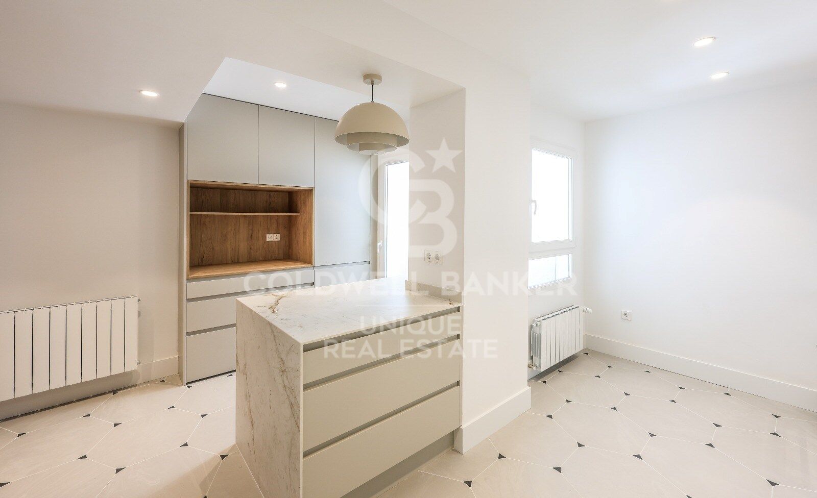 Wohnung in Madrid, Spanien 4 Schlafzimmer, 196 m2 Nr. 178855