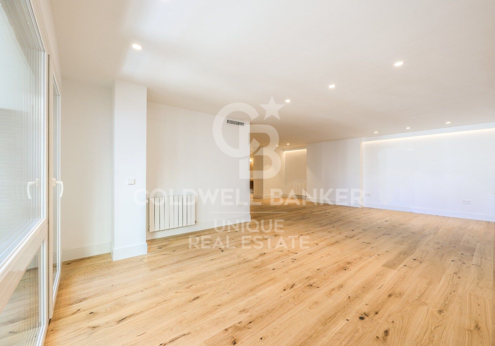 Wohnung in Madrid, Spanien 4 Schlafzimmer, 196 m2 Nr. 178855