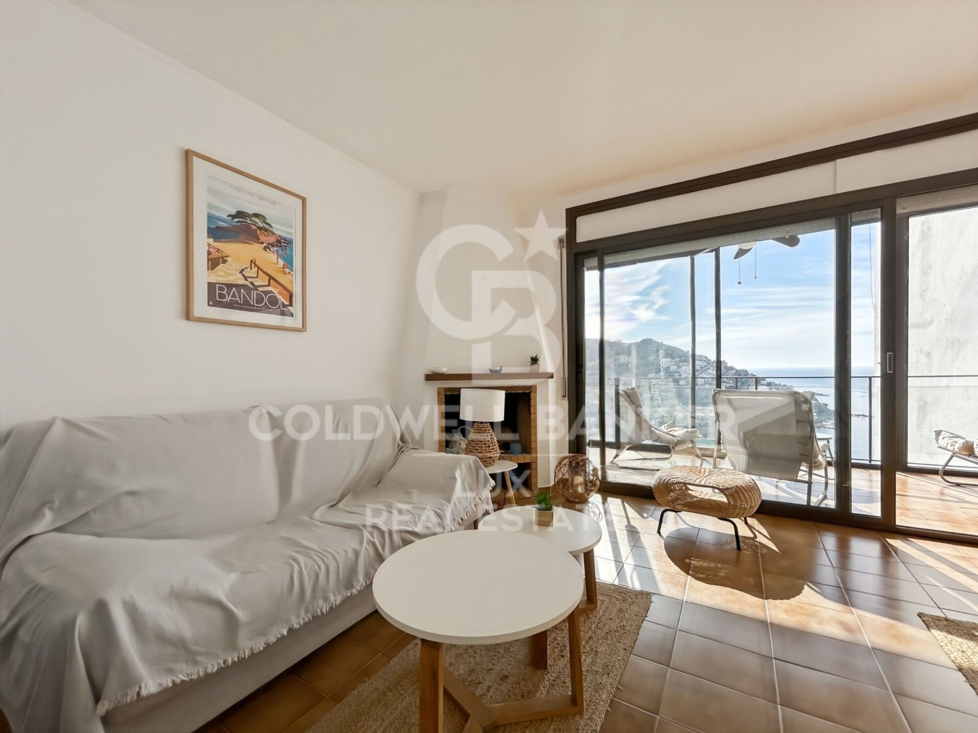 Tvåvåningslägenhet i Roses, Girona, Spanien 2 sovrum, 72 kvm. Nr. 178857