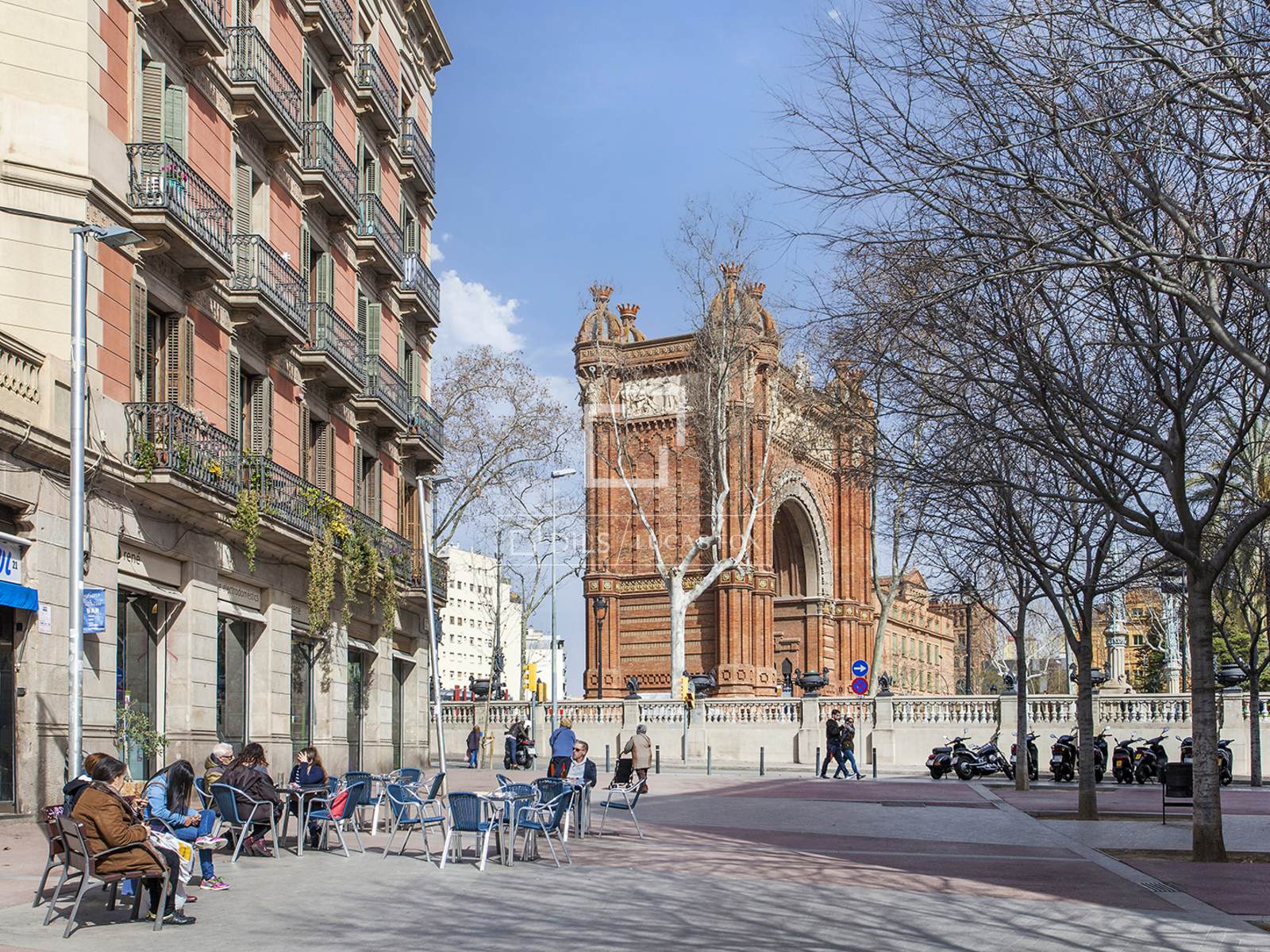 Apartment in Barcelona, Spain 2 bedrooms, 66 sq.m. No. 193691