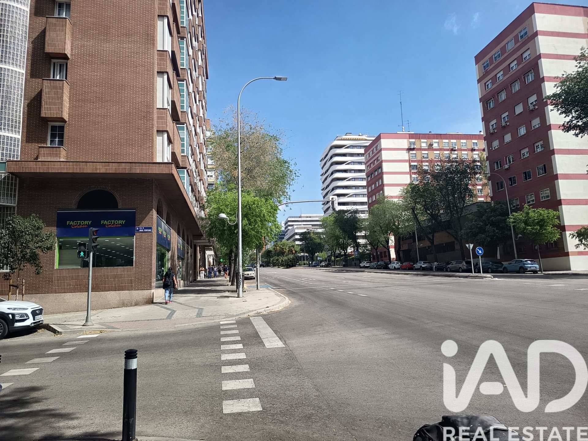 Garage in Madrid, Spain 10.71 sq.m. No. 184828