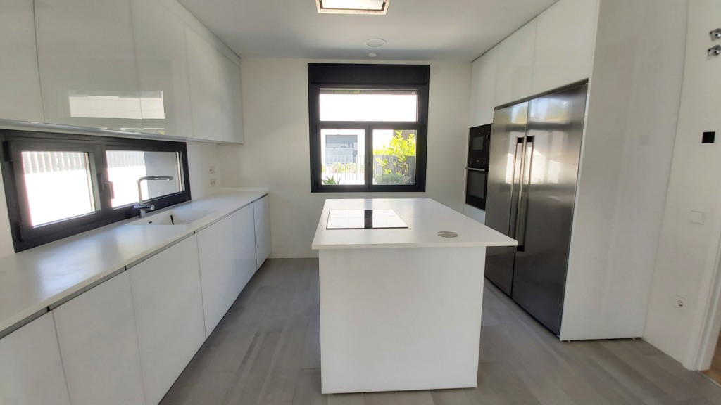 House in Alcobendas, Madrid, Spain 5 bedrooms, 350 sq.m. No. 161760