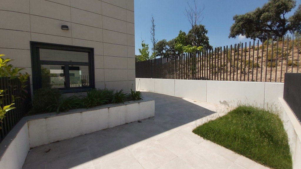 House in Alcobendas, Madrid, Spain 5 bedrooms, 350 sq.m. No. 161760