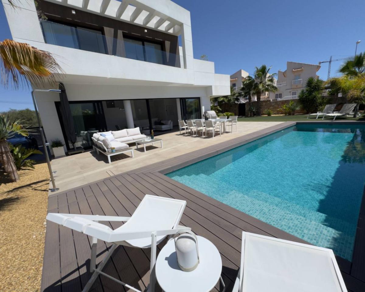 Villa à Ciudad Quesada, Alicante, Espagne 3 chambres, 160 m2 No. 148978