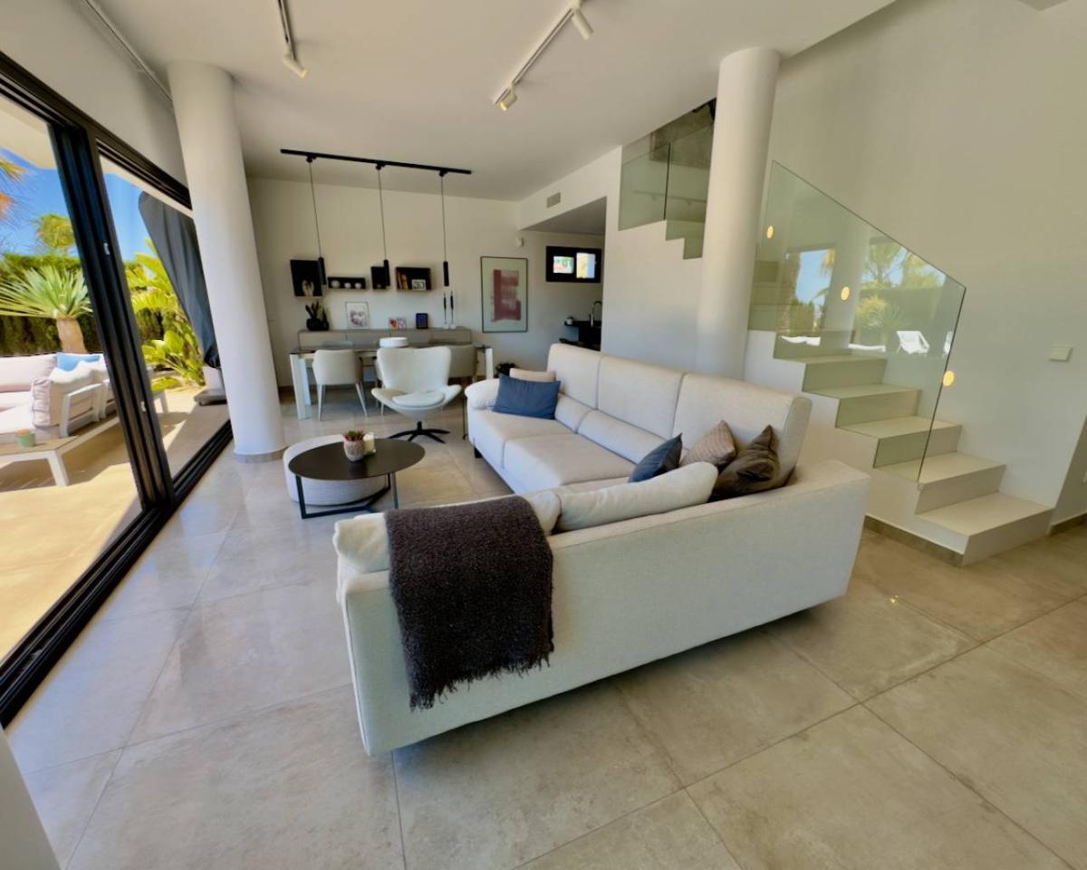 Villa à Ciudad Quesada, Alicante, Espagne 3 chambres, 160 m2 No. 148978