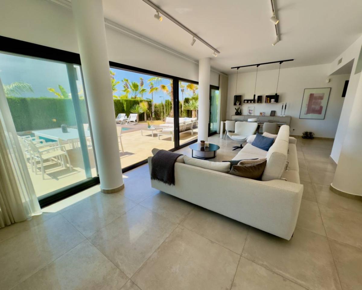 Villa à Ciudad Quesada, Alicante, Espagne 3 chambres, 160 m2 No. 148978