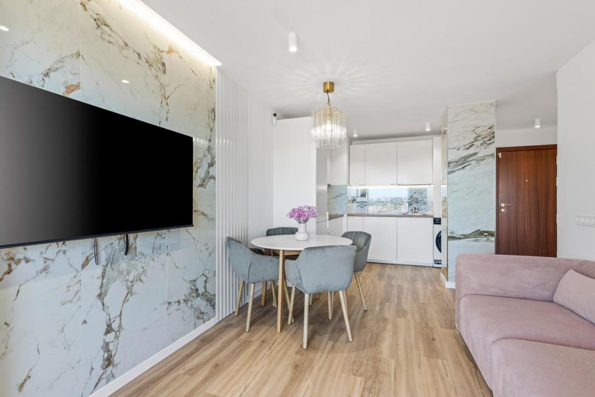 Apartment in Torrevieja, Alicante, Spain 2 bedrooms, 70 sq.m. No. 148981
