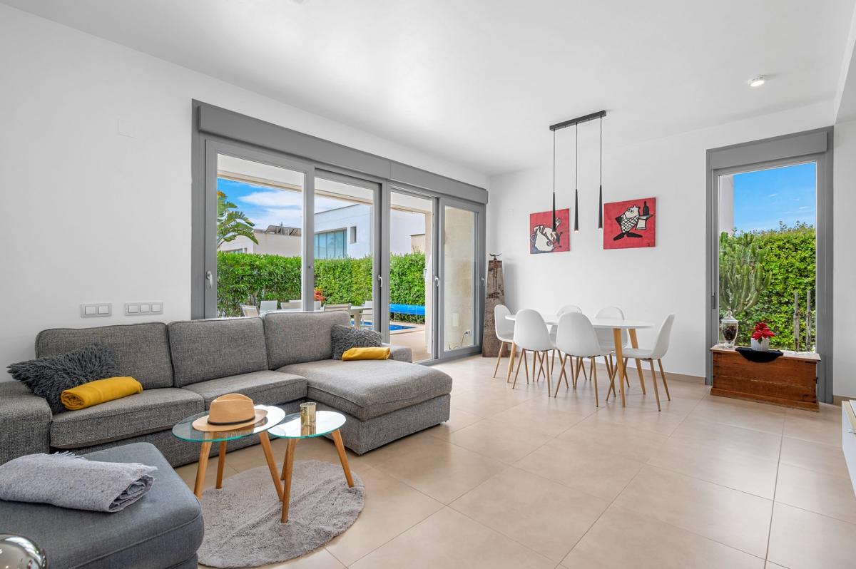Villa in Orihuela, Alicante, Spain 3 bedrooms, 119 sq.m. No. 148979