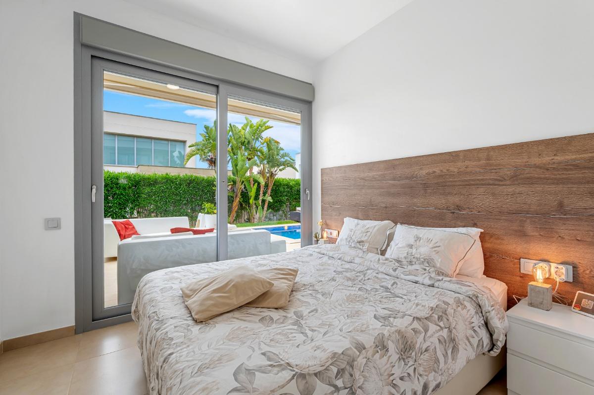 Villa in Orihuela, Alicante, Spain 3 bedrooms, 119 sq.m. No. 148979