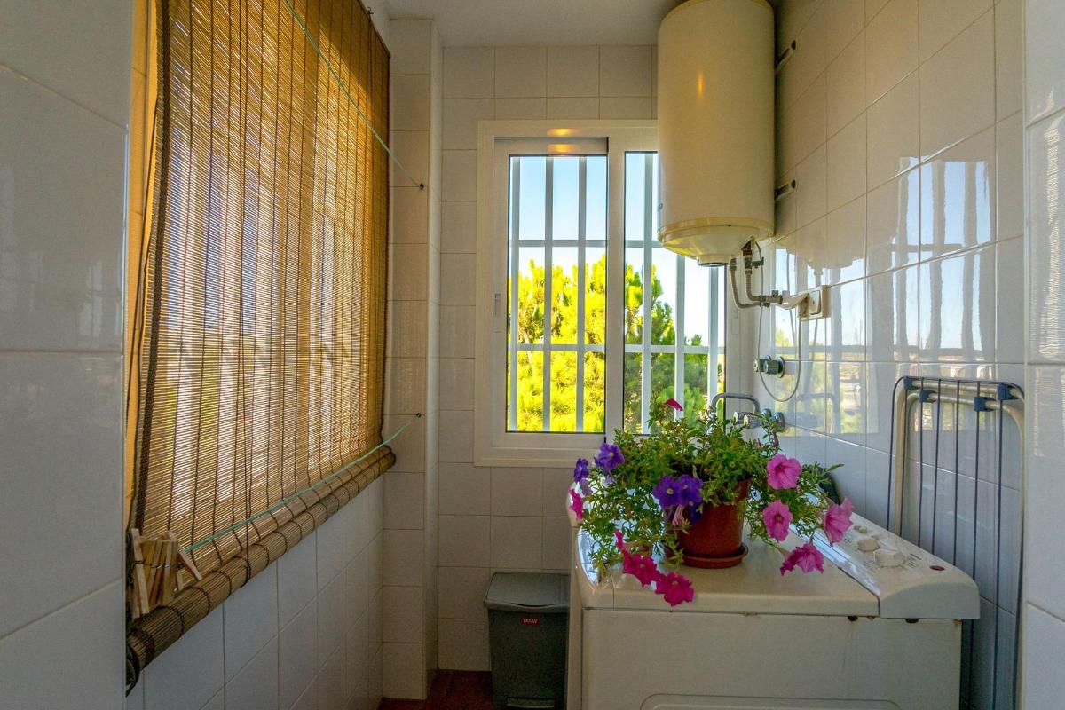 Appartamento a Alicante, Spagna 3 camere da letto, 107 mq. N° 148982