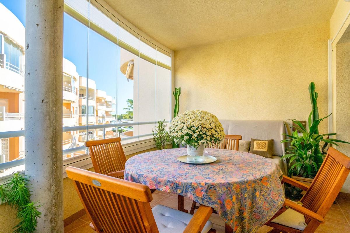 Appartamento a Alicante, Spagna 3 camere da letto, 107 mq. N° 148982