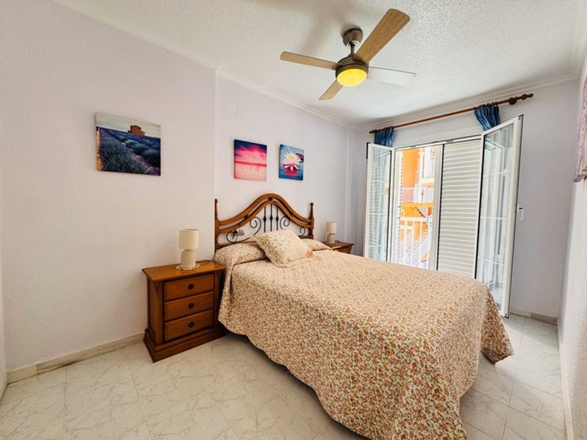 Kamienica w La Mata, Alicante, Hiszpania 2 sypialnie, 75 mkw. nr 148983