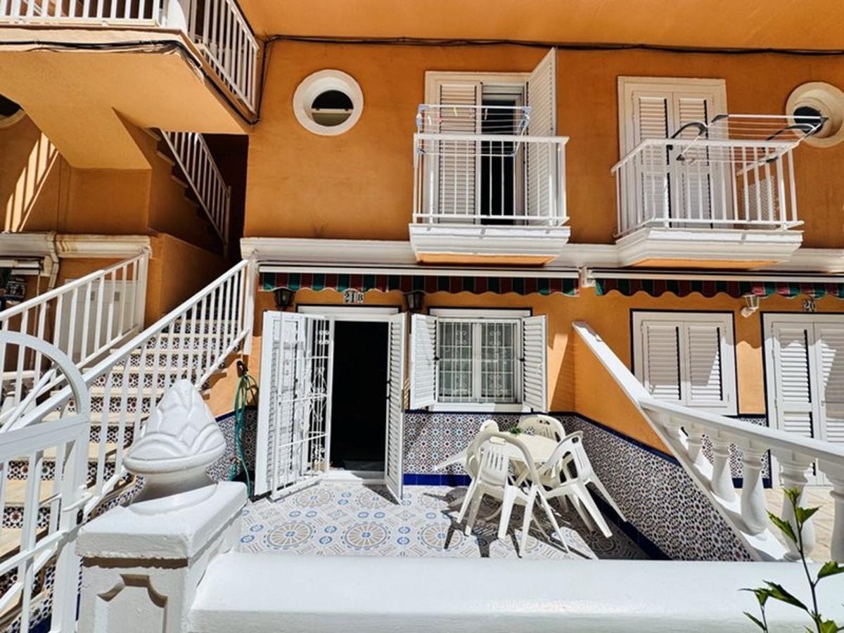 Kamienica w La Mata, Alicante, Hiszpania 2 sypialnie, 75 mkw. nr 148983