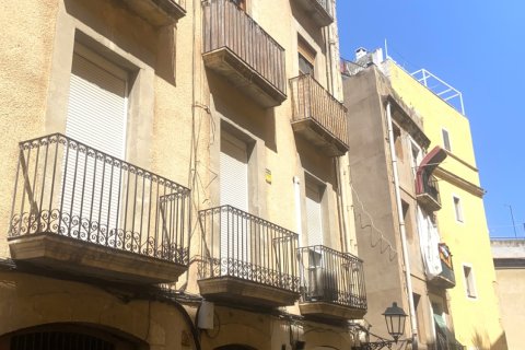 Apartment in Tarragona, Spain 2 bedrooms, 80 sq.m. No. 184683
