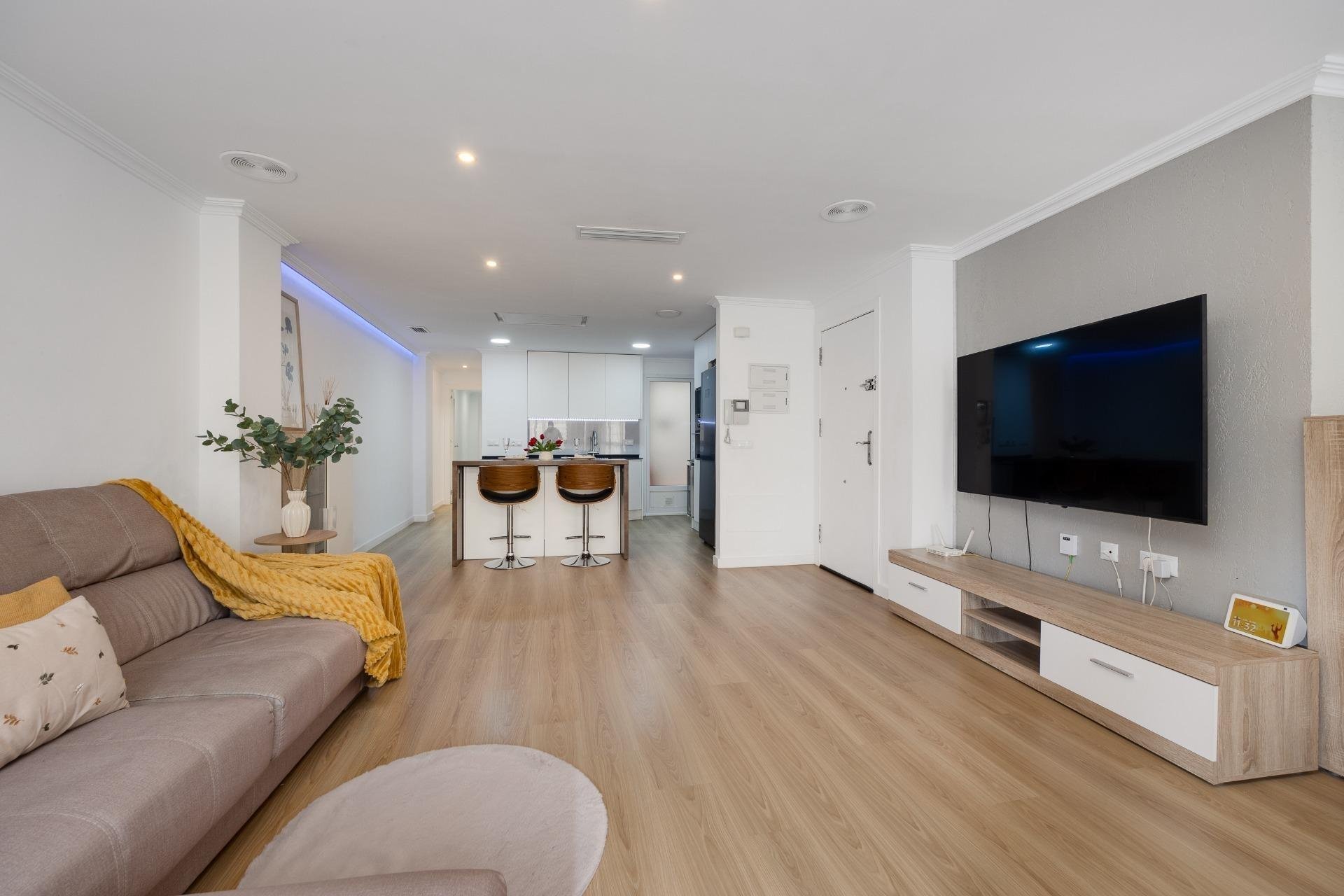Appartamento a Torrevieja, Alicante, Spagna 3 camere da letto, 135 mq. N° 149770
