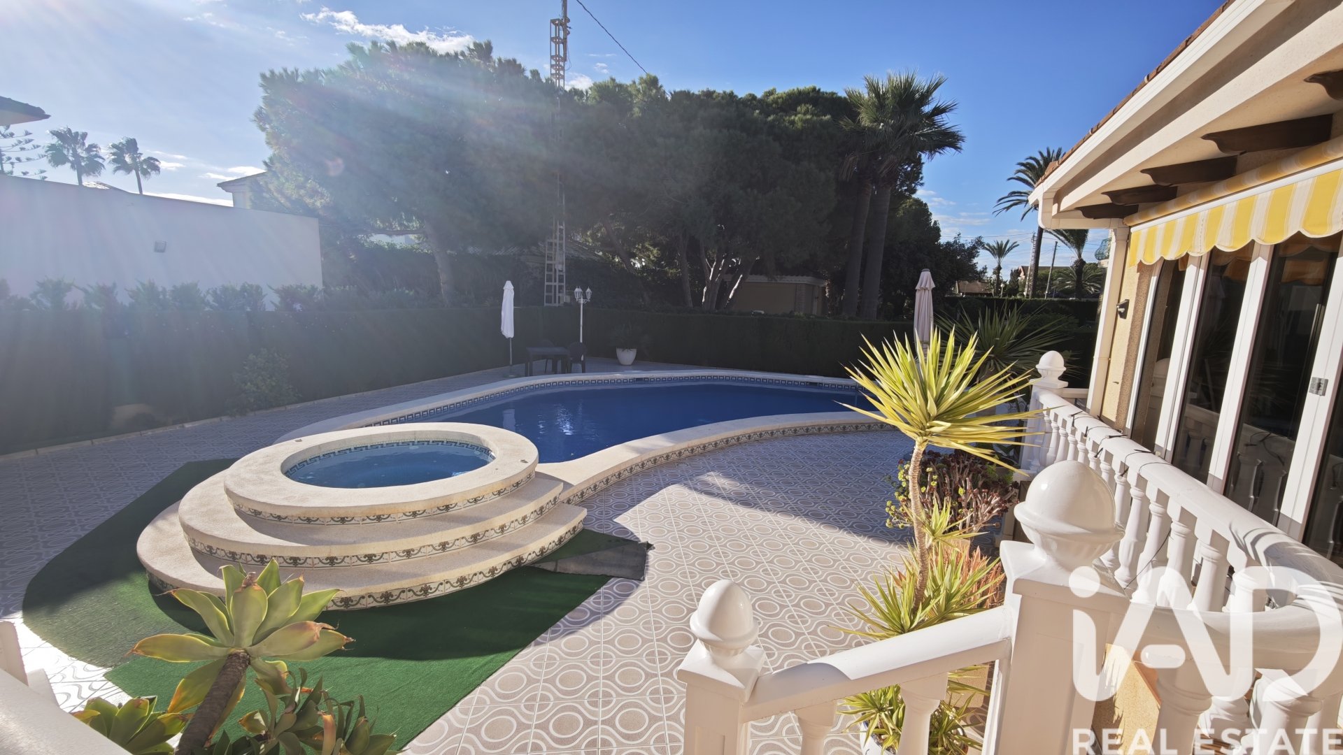 Casa a Orihuela, Alicante, Spagna 4 camere da letto, 398 mq. N° 152732