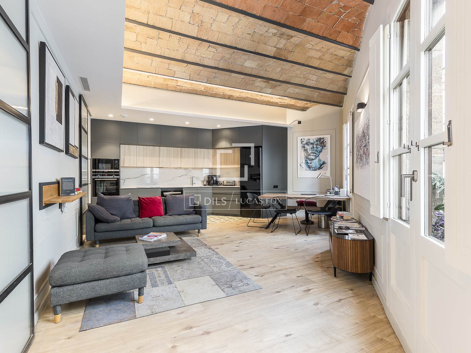 Penthouse in Barcelona, Spain 2 bedrooms, 78 sq.m. No. 150454