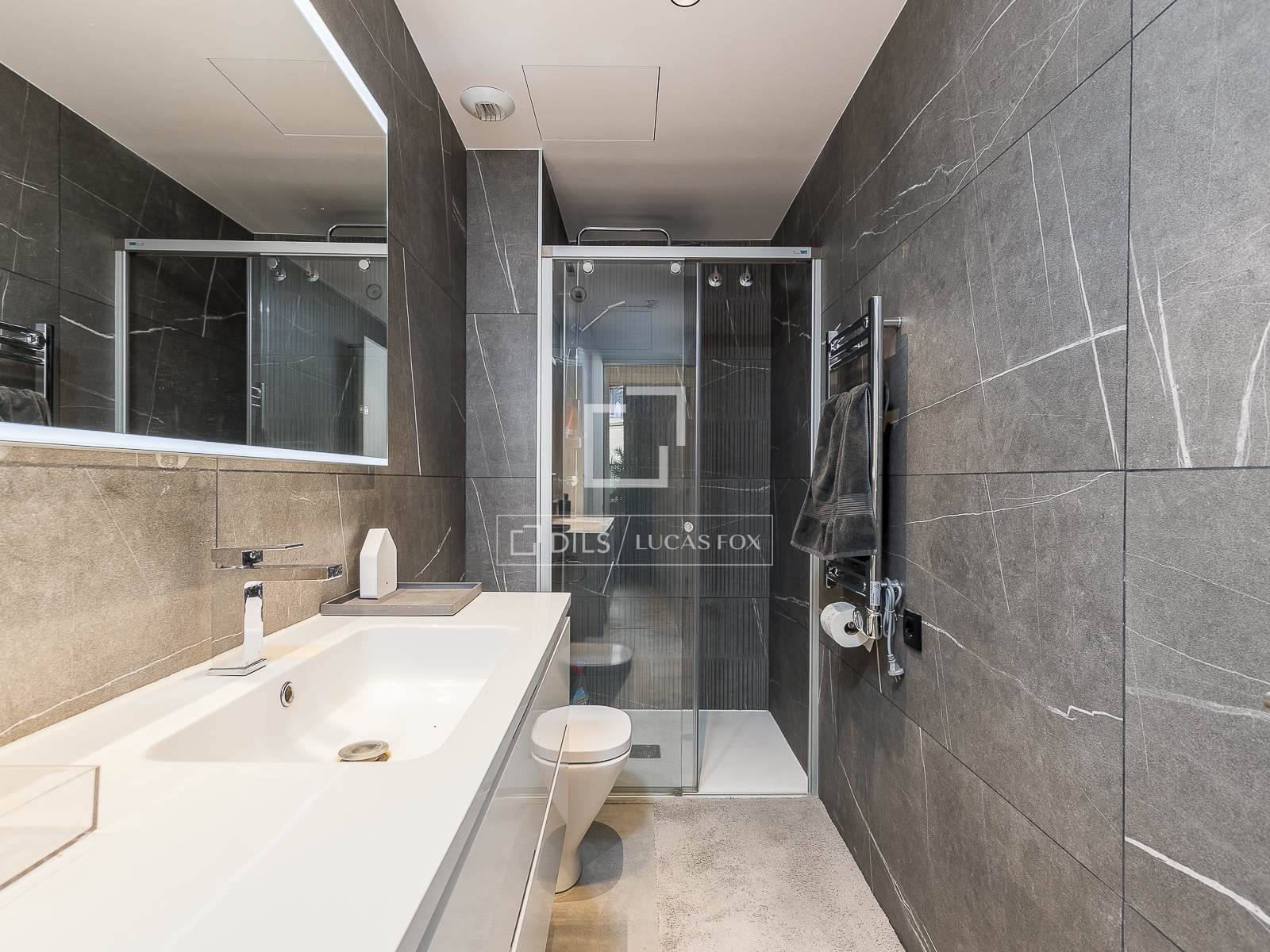 Penthouse in Barcelona, Spain 2 bedrooms, 78 sq.m. No. 150454