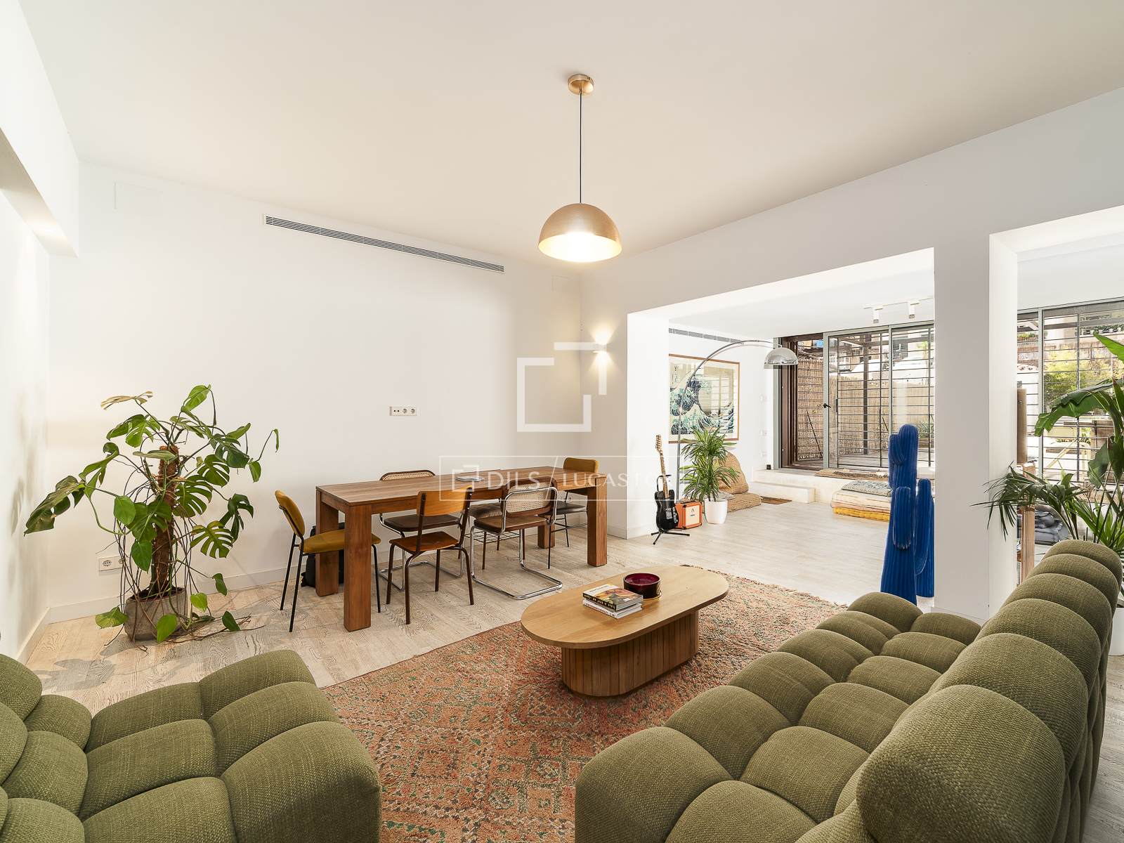 Huoneisto Barcelona, Espanja 3 makuuhuonetta, 165 m2 No. 150456