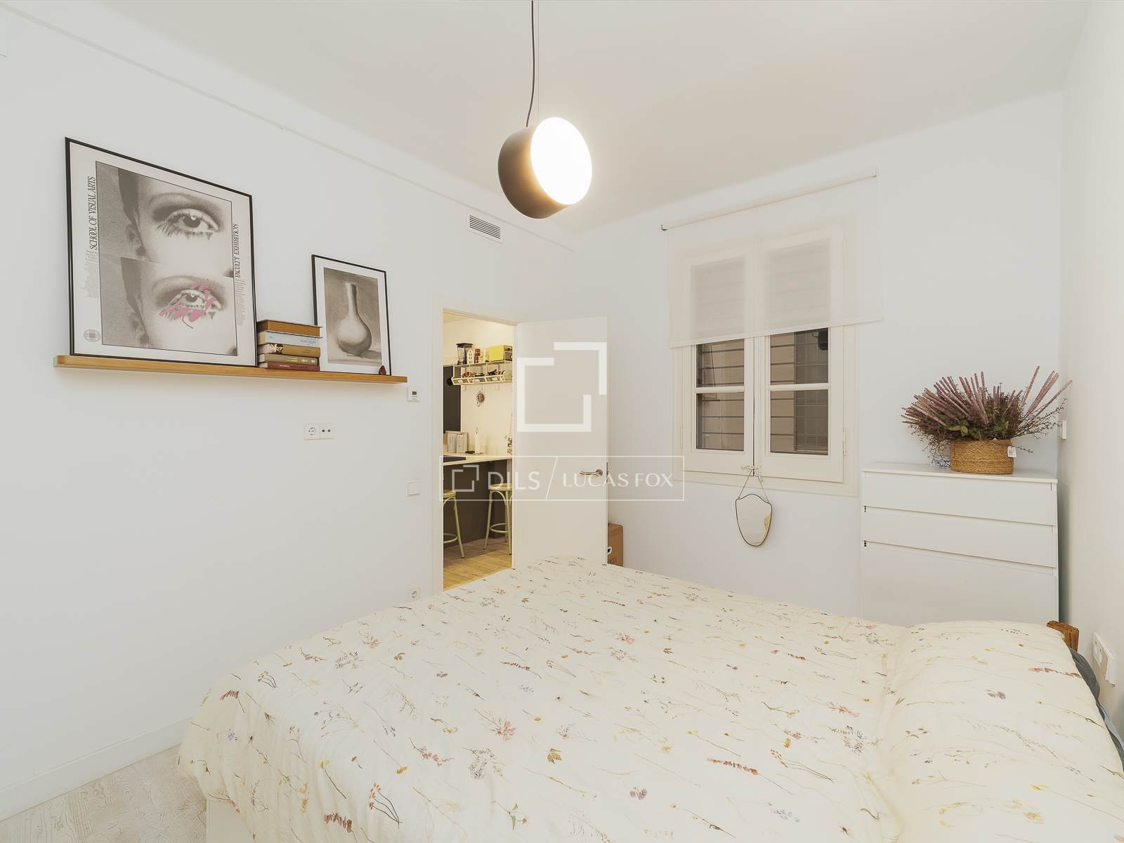 Huoneisto Barcelona, Espanja 3 makuuhuonetta, 165 m2 No. 150456